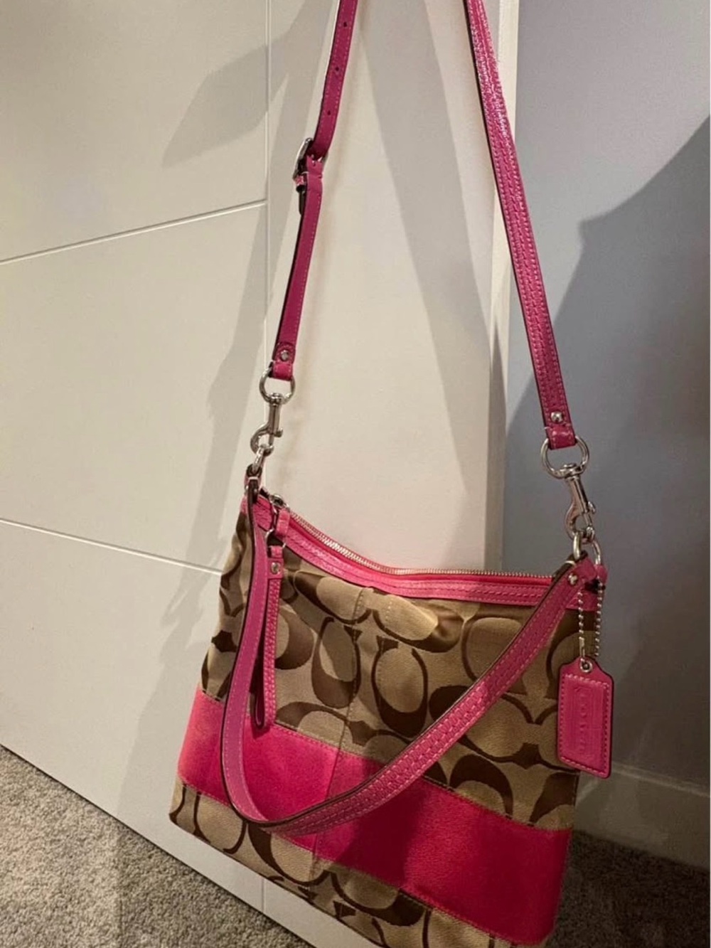 Vintage Y2K Coach Signature C Hot Pink Crossbody Bag